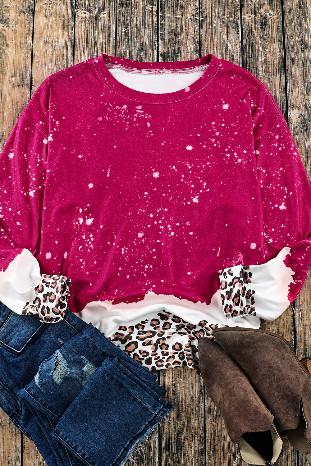 Fiery Red Leopard Bleached Heart Graphic Pullover Sweatshirt